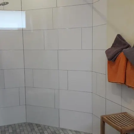 بيت ضيافة Gaestehaus Kuck 4*